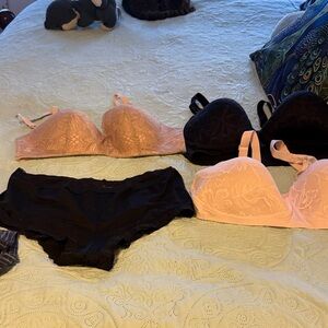 Bali Lace Bra Set - Pink and Black